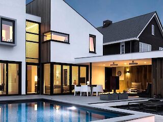 Bild: ROMA KG